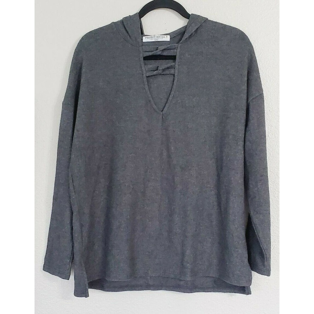 Project Social T Women's Gray Pullover Hoodie with Keyhole Chest Accent. Size M